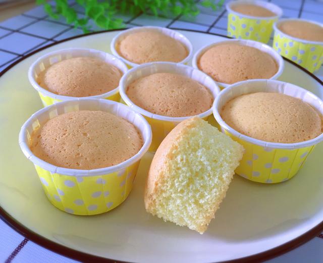 吴琼杯子蛋糕 技术配方、实体教程